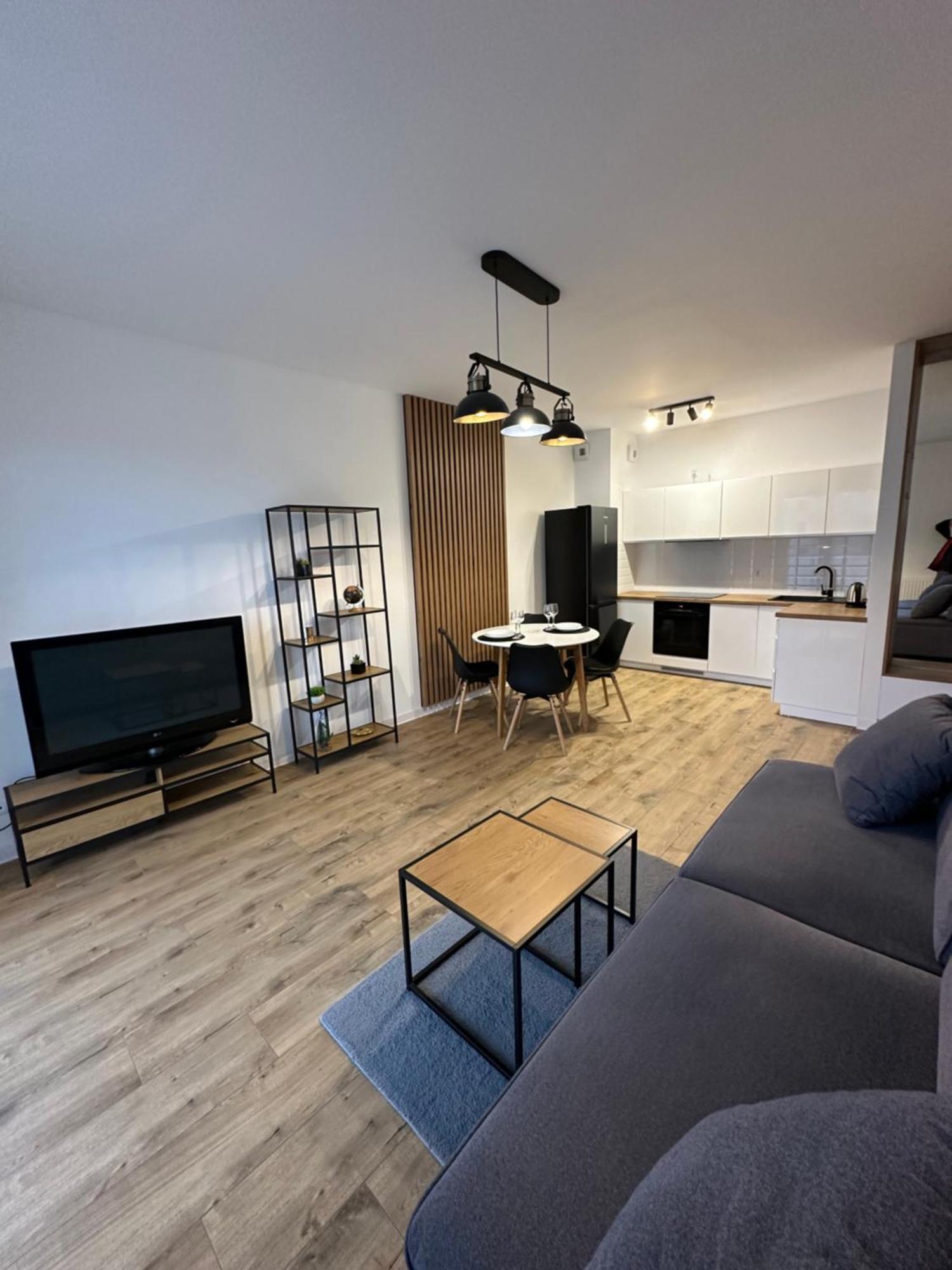 Apartament Kosciuszki 33F 이아와 외부 사진